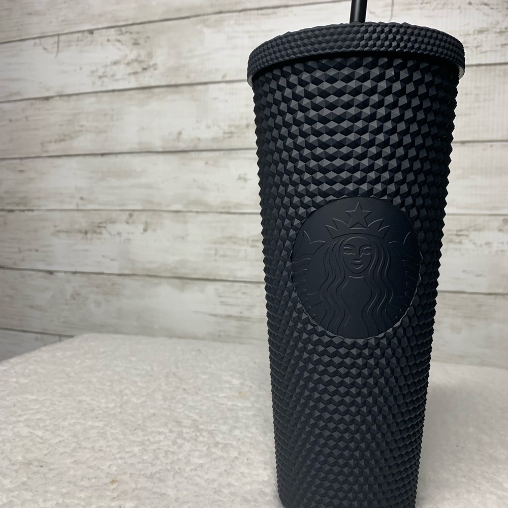 🆕 STARBUCKS BLACK STUDDED 24 oz tumbler